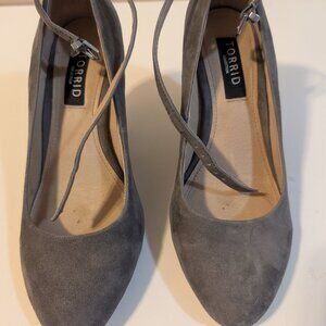 Womens Heeled shoes, size 7.5